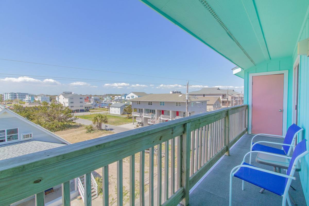 Condo for rent at 418 Carolina Beach Ave N, Carolina Beach, NC 28428