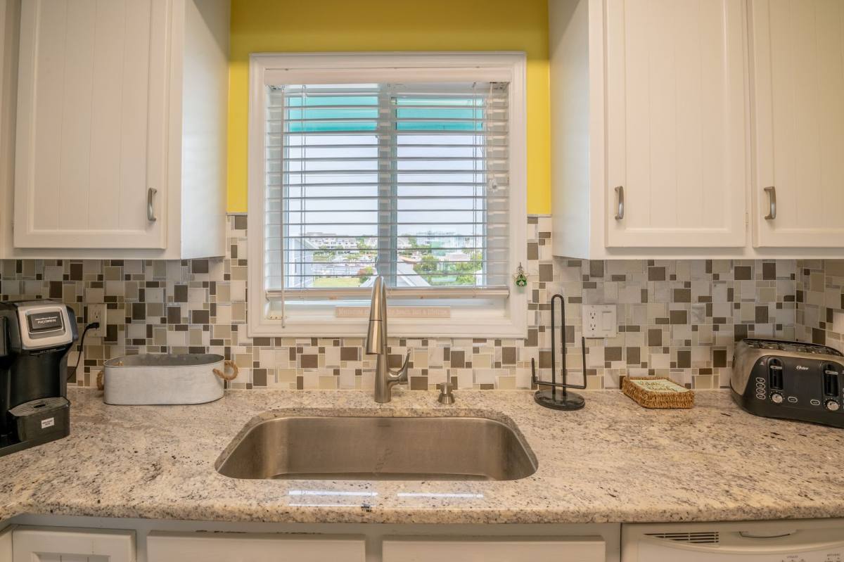 Condo for rent at 418 Carolina Beach Ave N, Carolina Beach, NC 28428
