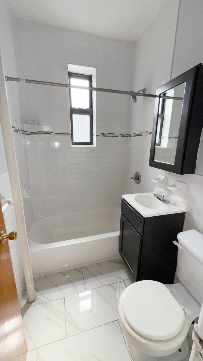 Apartment for rent at 68 Van Reypen, Jersey City, NJ 07306