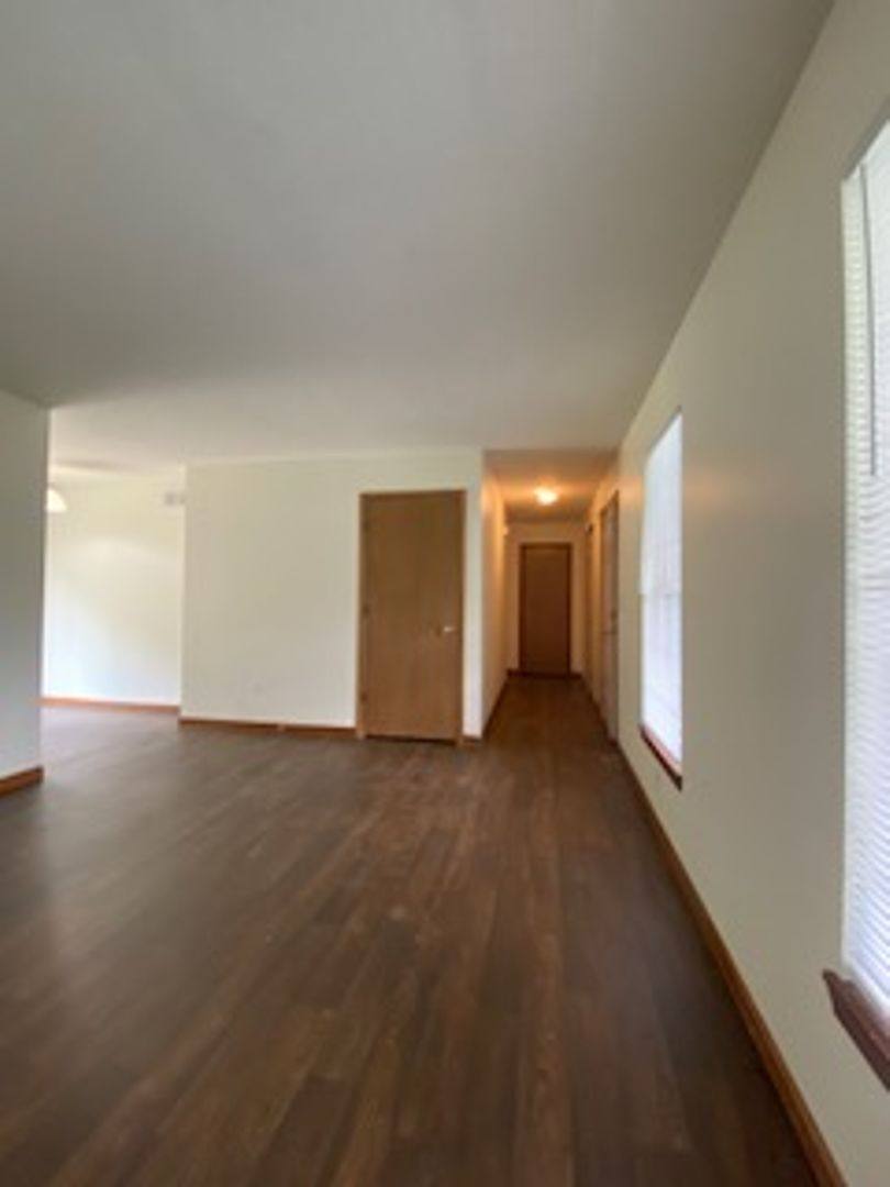 House for rent at 819 Colonial Manor, Goshen, IN 46526