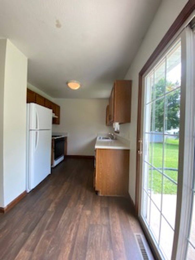 House for rent at 819 Colonial Manor, Goshen, IN 46526