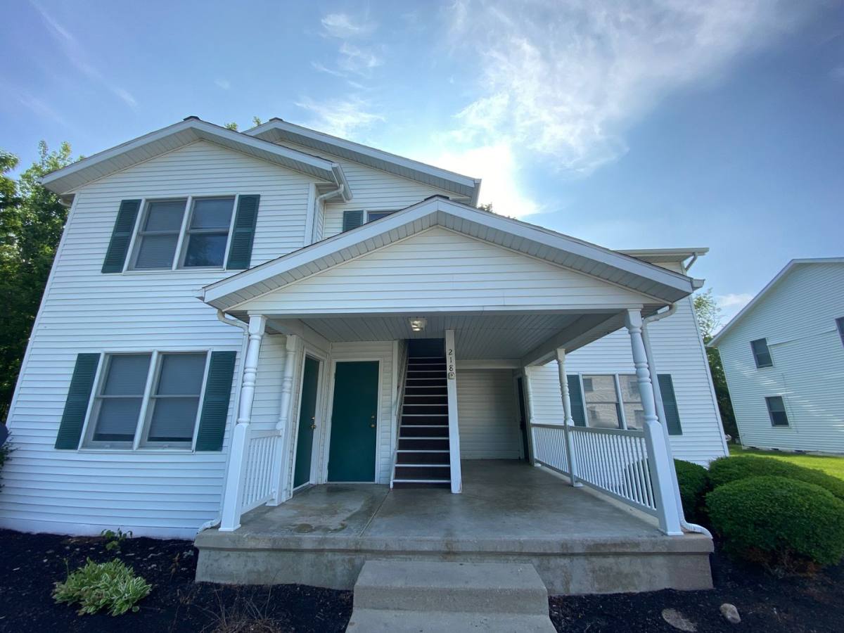 Apartment for rent at 218 Stonewall Court, Nappanee, IN 46550