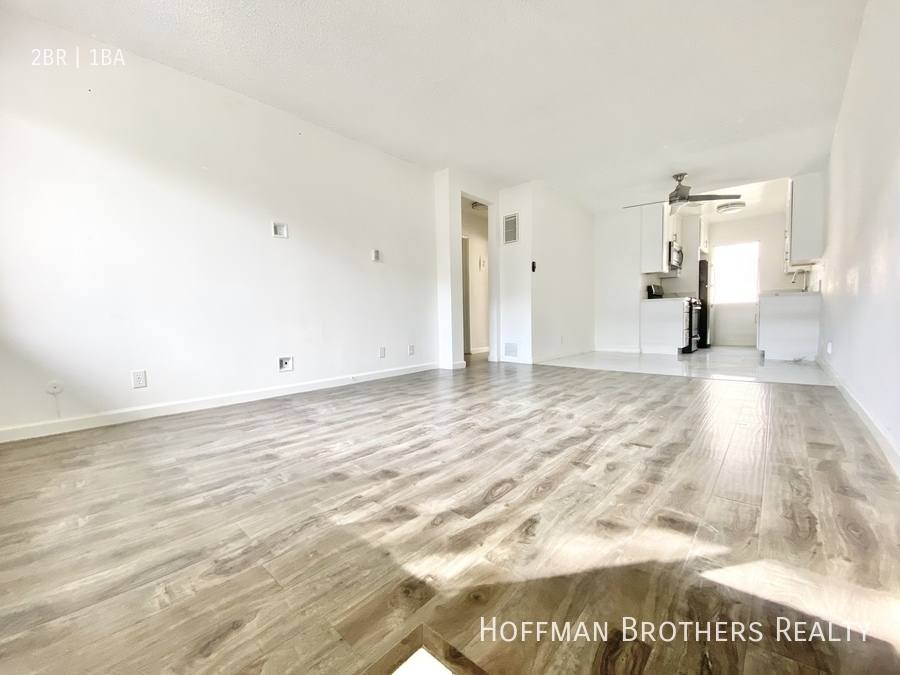 Apartment for rent at 3637 Keystone Ave #16, Los Angeles, CA 90034
