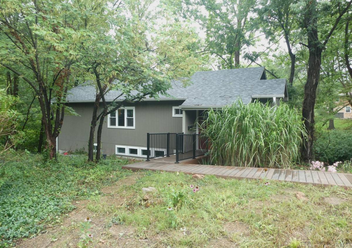 House for rent at 1115 Ridge Rd, Columbia, MO 65203