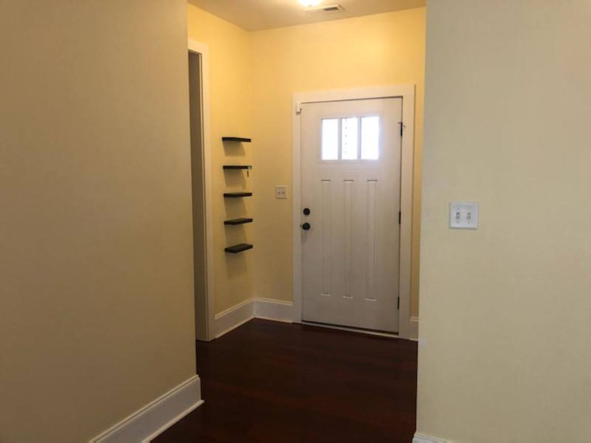 House for rent at 142 Candlewood Dr, Hampstead, NC 28443