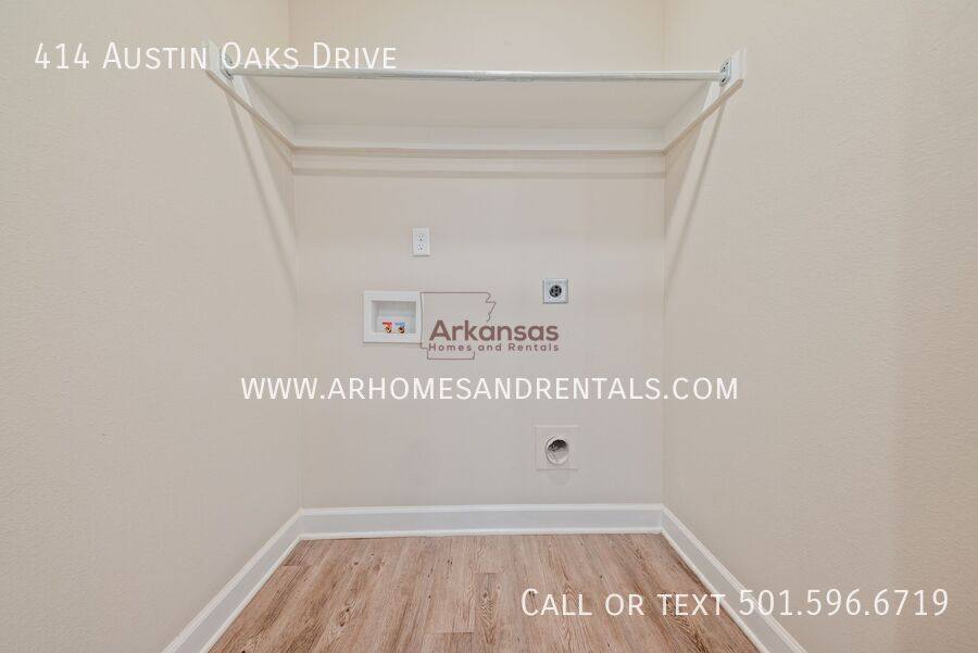 Apartment for rent at 414 Austin Oaks Dr, Austin, AR 72007