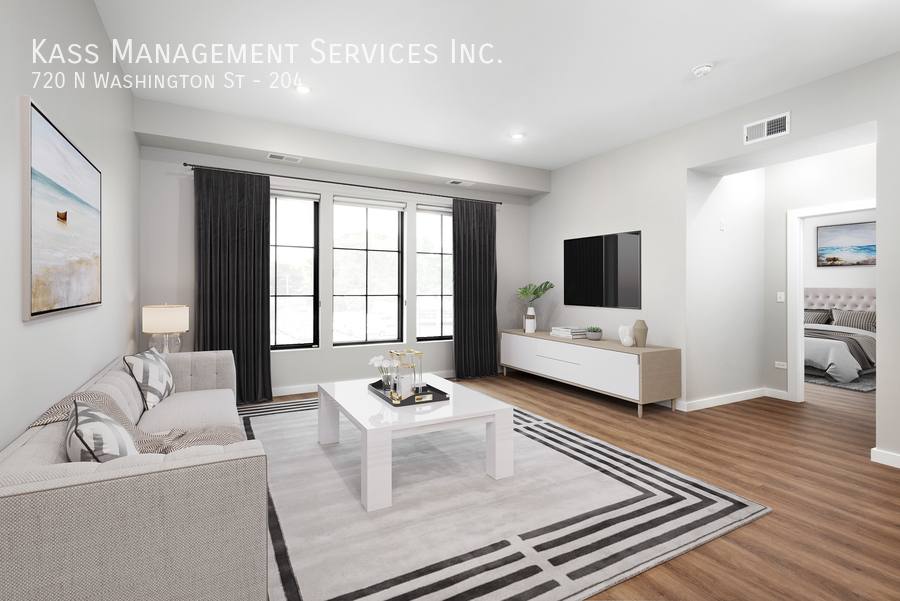 Apartment for rent at 720 N Washington St #204, Naperville, IL 60563