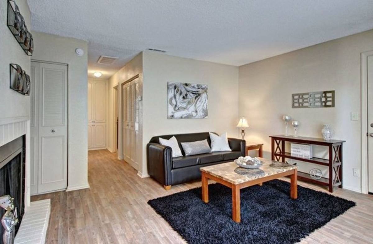 Apartment for rent at 5151 S Utica Ave, Tulsa, OK 74105