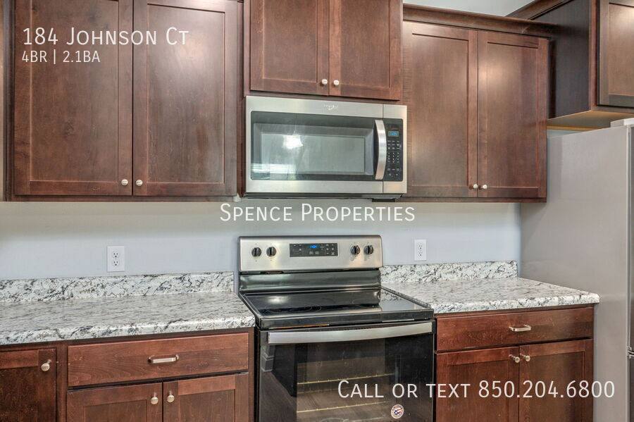 House for rent at 184 Johnson Court, Crestview, FL 32536