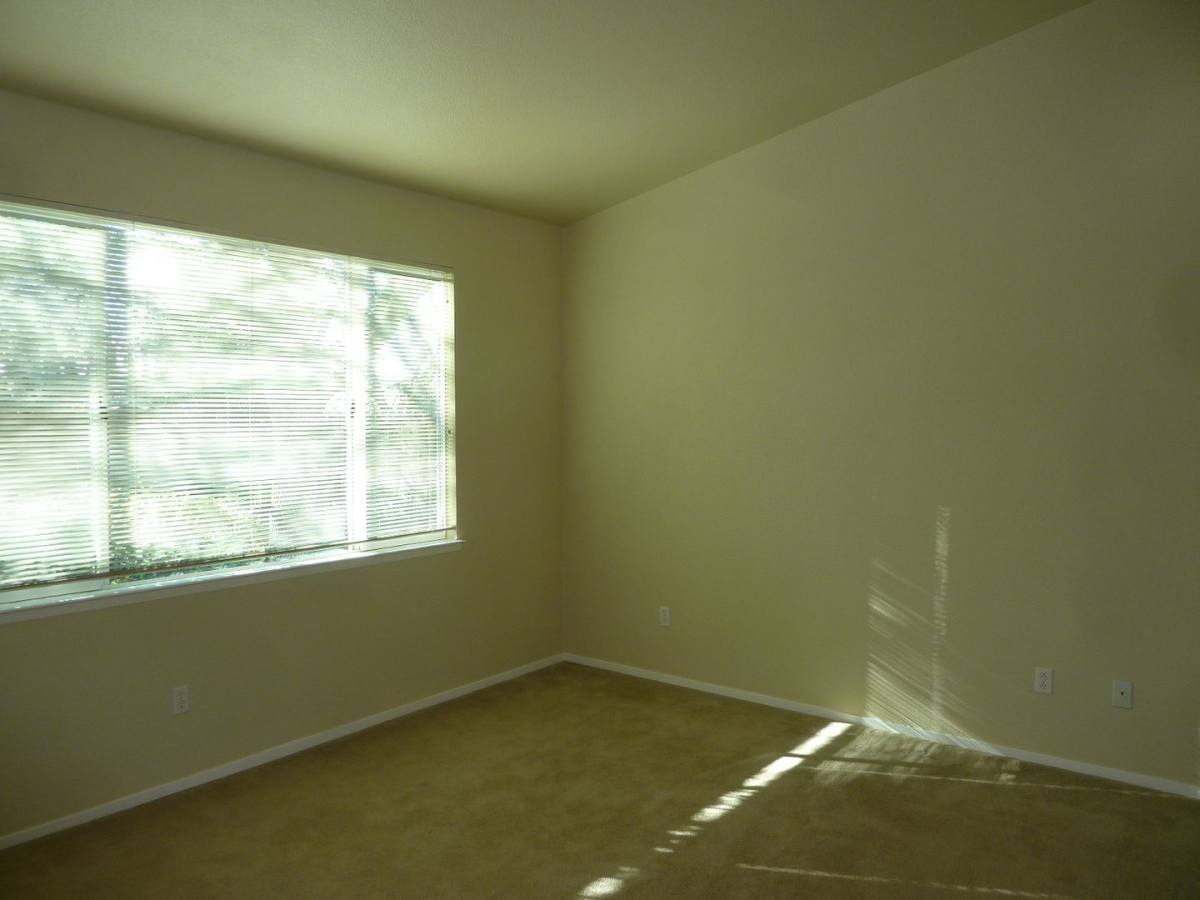 House for rent at 140 Oxburough Dr, Folsom, CA 95630