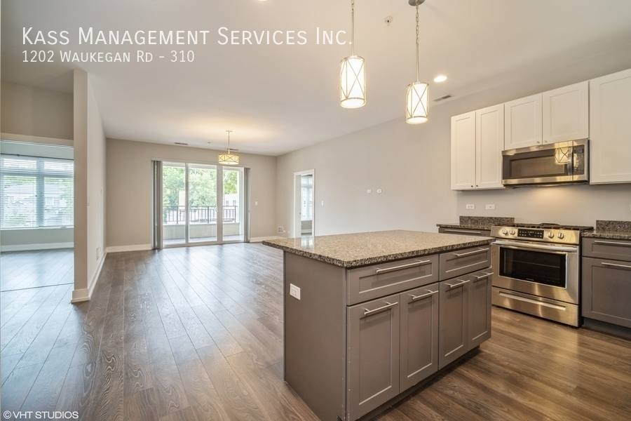Apartment for rent at 1202 Waukegan Rd #310, Glenview, IL 60025