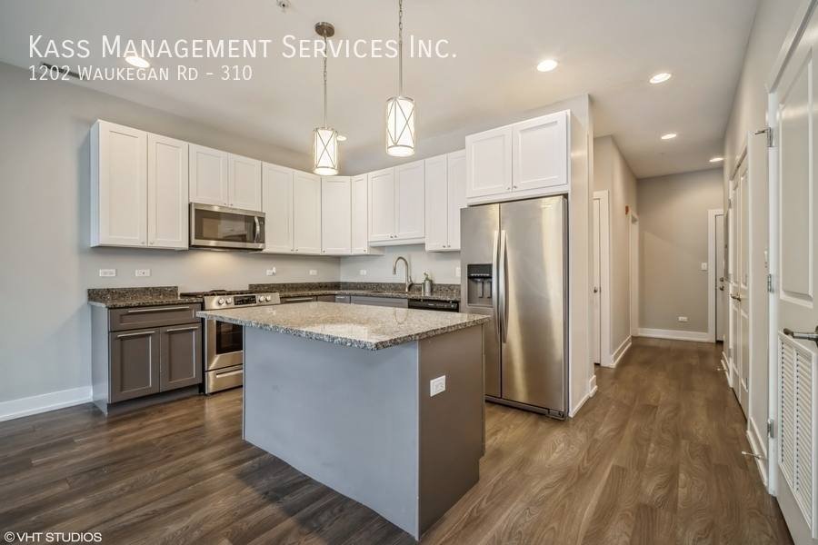 Apartment for rent at 1202 Waukegan Rd #310, Glenview, IL 60025