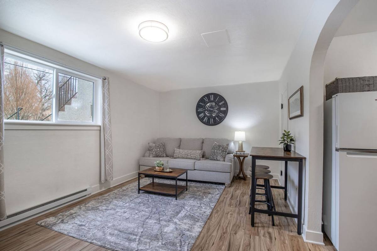 Apartment for rent at 208 5th St, Lewiston, ID 83501