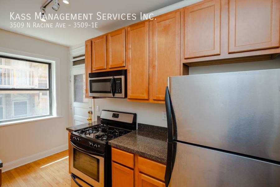 Apartment for rent at 3509 N Racine Ave #1E, Chicago, IL 60657