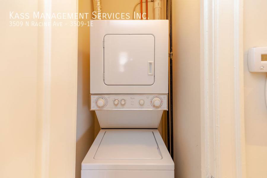 Apartment for rent at 3509 N Racine Ave #1E, Chicago, IL 60657