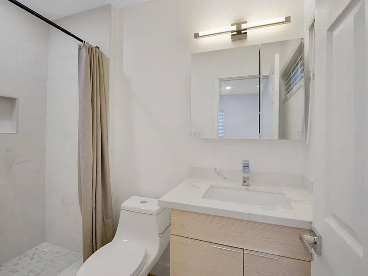 Apartment for rent at 1223 N Beachwood Dr, Los Angeles, CA 90038