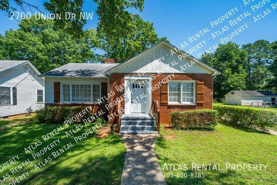 House for rent at 2700 Union Dr NW, Huntsville, AL 35816