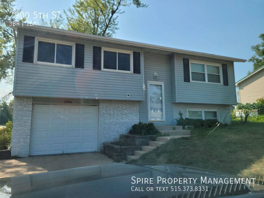 2900 5th St, Marion, IA 52302