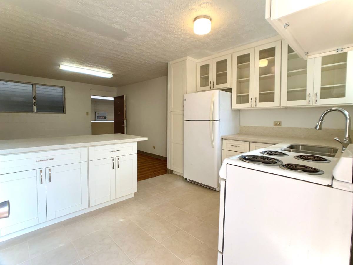 Apartment for rent at 716 Lukepane Ave #208, Honolulu, HI 96816