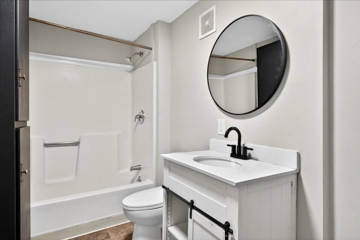House for rent at 413 E Ormsby Ave, Louisville, KY 40203