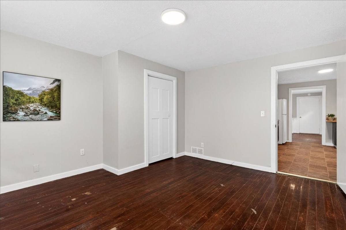 House for rent at 413 E Ormsby Ave, Louisville, KY 40203