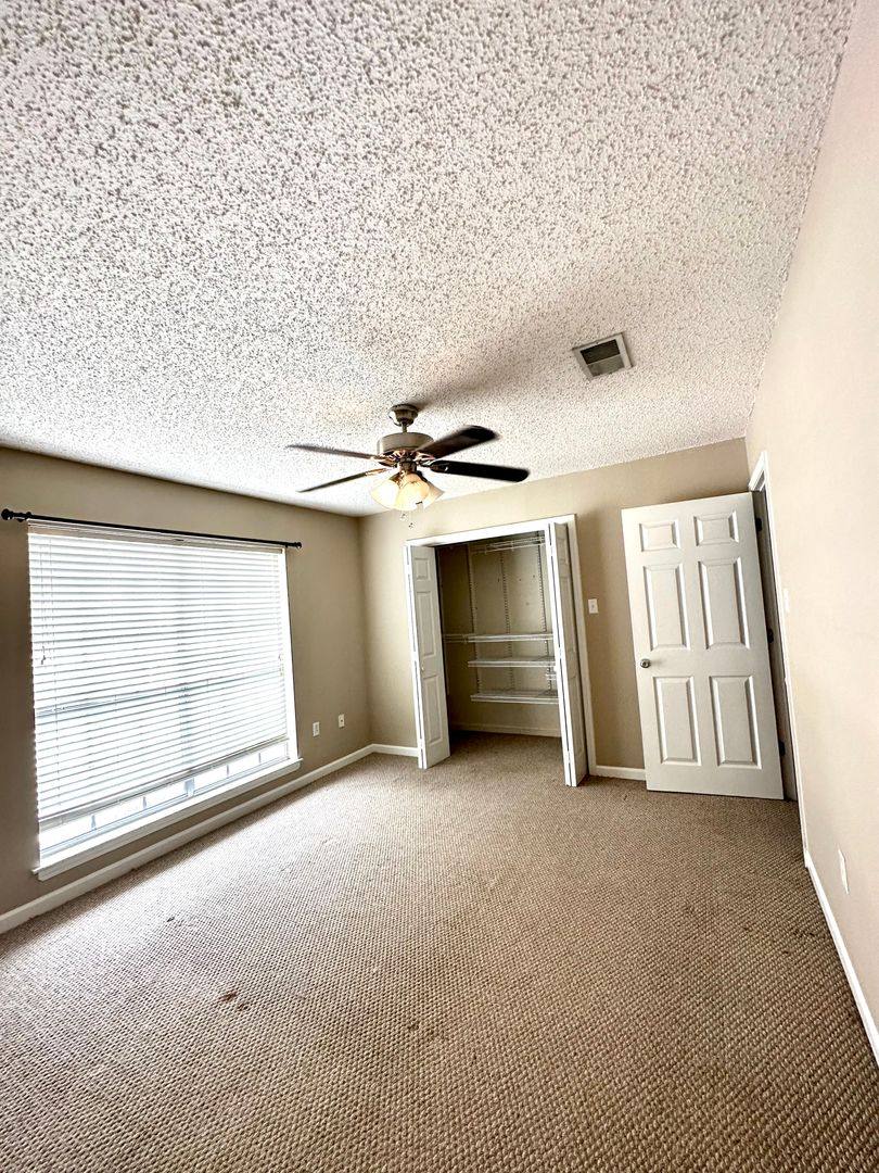 Townhouse for rent at 84 Higgins Court, Baton Rouge, LA 70808