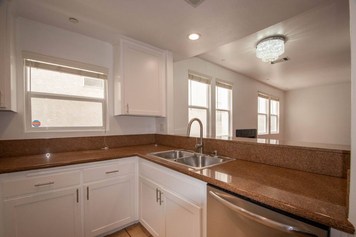 Apartment for rent at 4259 Dixie Canyon Ave, Sherman Oaks, CA 91423