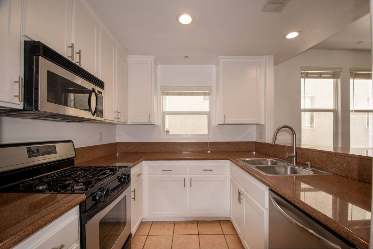 Apartment for rent at 4259 Dixie Canyon Ave, Sherman Oaks, CA 91423