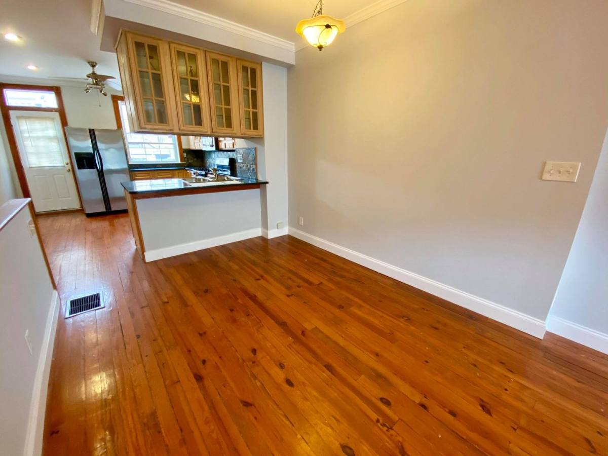 Townhouse for rent at 106 S Bouldin St, Baltimore, MD 21224