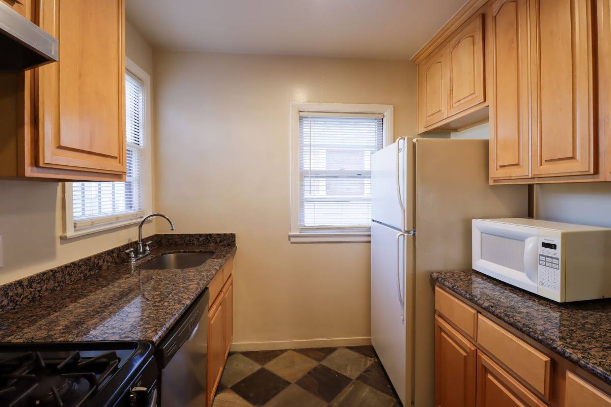 Apartment for rent at 452 S 3rd St, San Jose, CA 95112