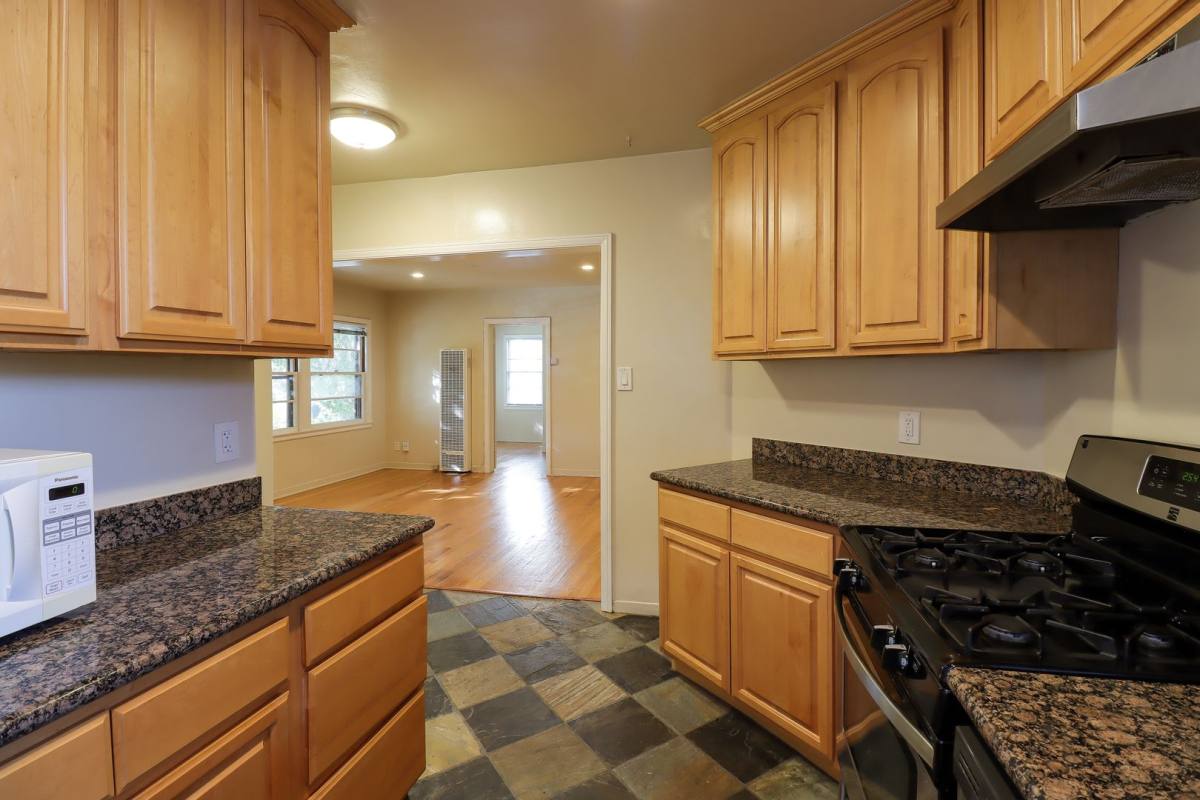 Apartment for rent at 452 S 3rd St, San Jose, CA 95112