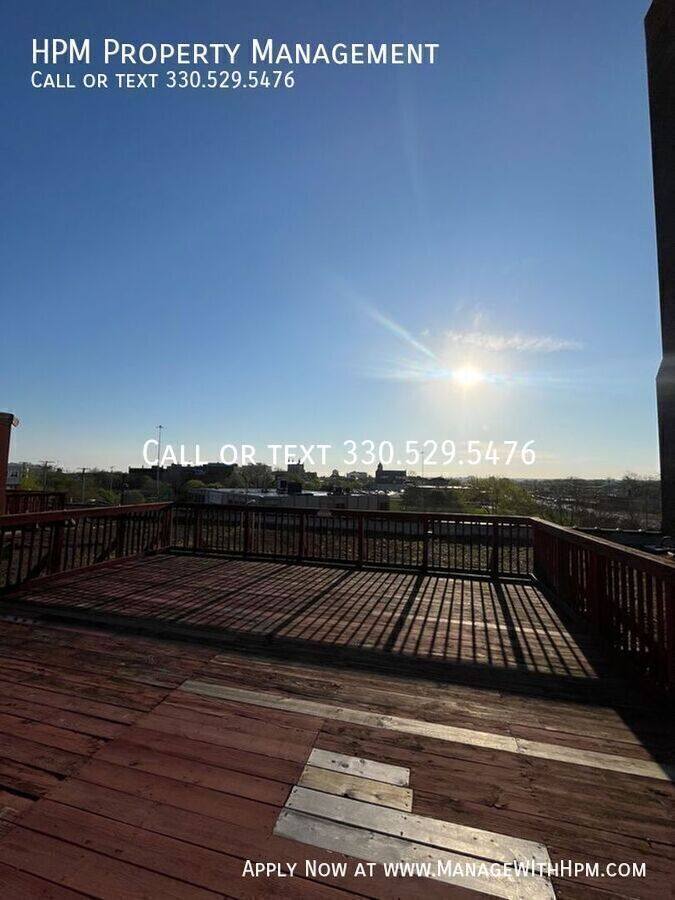 Apartment for rent at 2341 Carnegie Ave #208, Cleveland, OH 44115