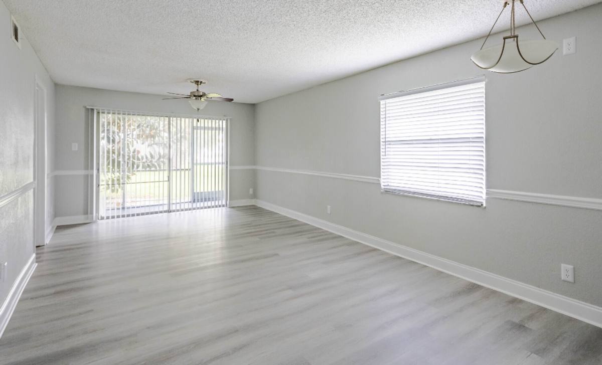 Apartment for rent at 4348 Plaza Dr, Holiday, FL 34691