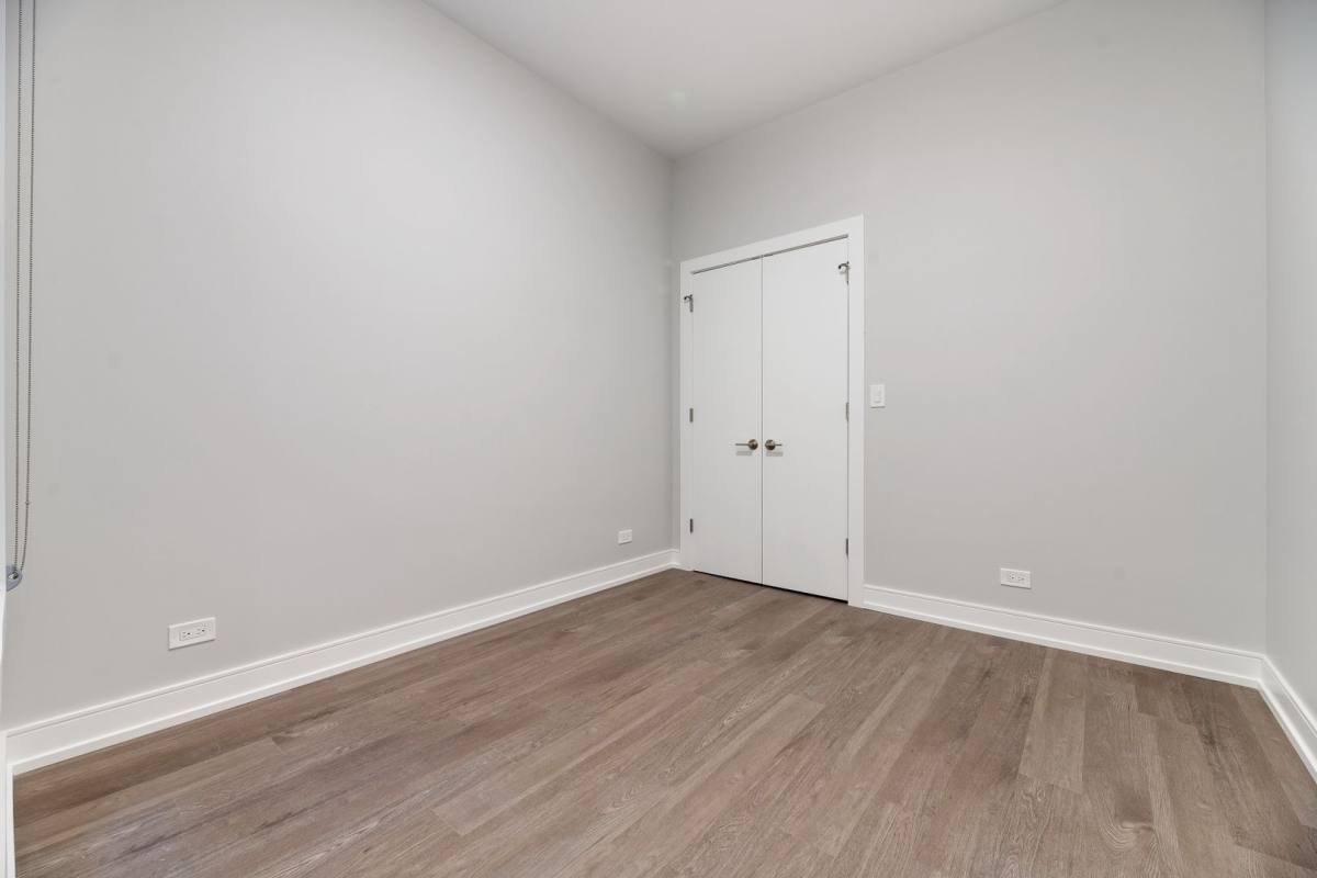 Apartment for rent at 1962-66 N Milwaukee Ave, Chicago, IL 60647