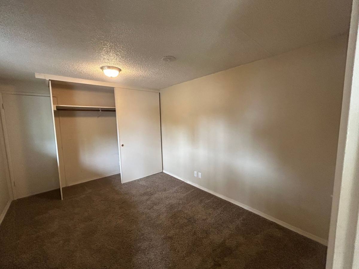 Apartment for rent at 1245 W 7th Alley, Eugene, OR 97402