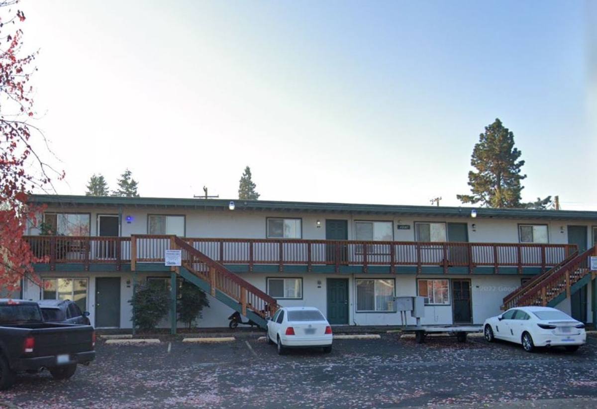 Apartment for rent at 1245 W 7th Alley, Eugene, OR 97402