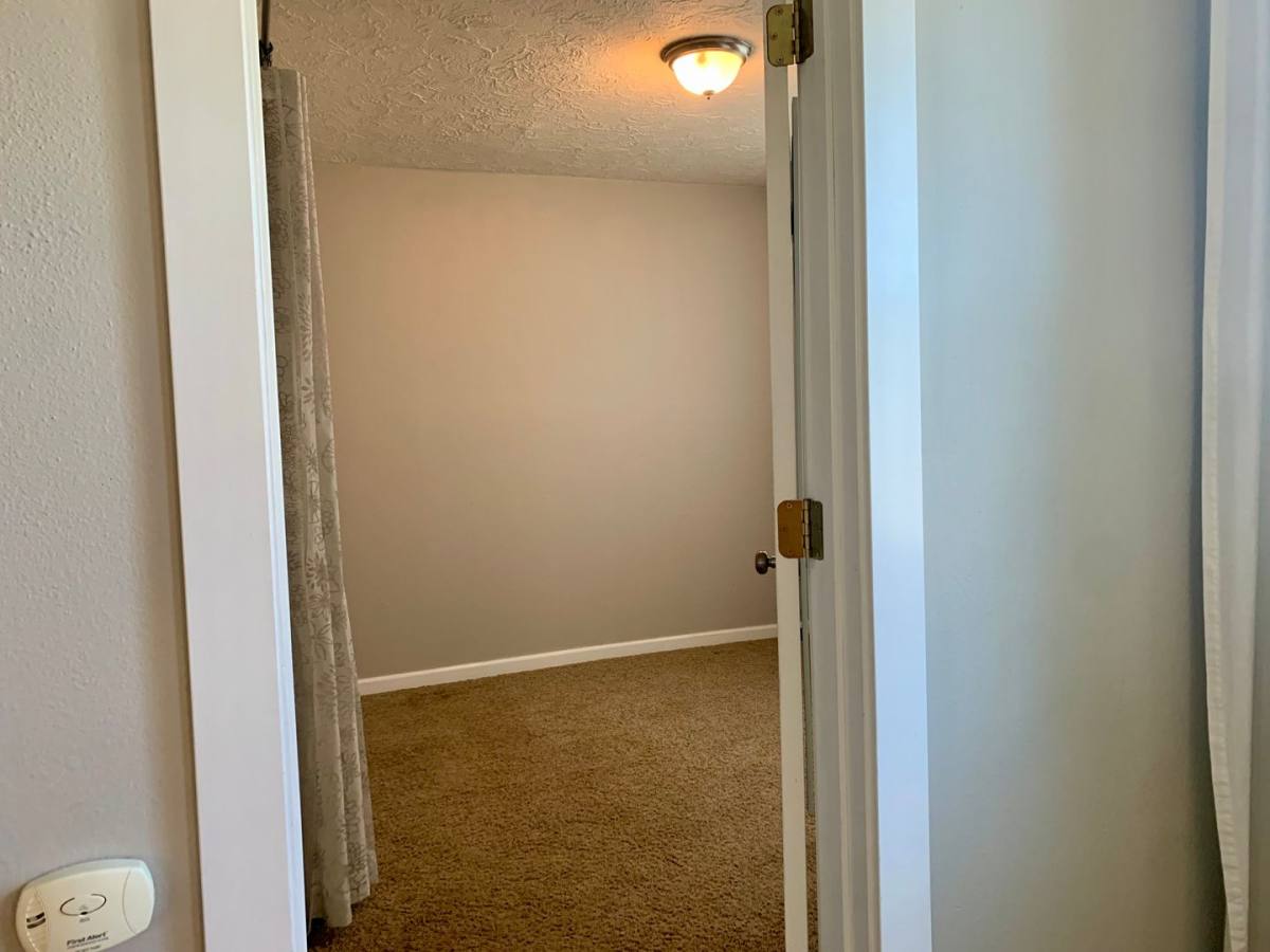 Apartment for rent at 1510-1514 F St, Vancouver, WA 98663