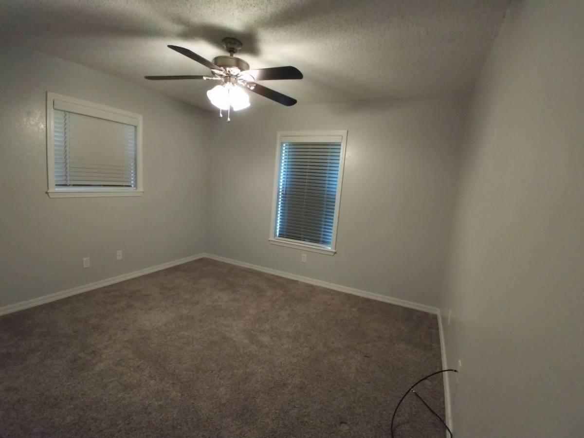 House for rent at 1670 Glendale Rd, Deridder, LA 70634