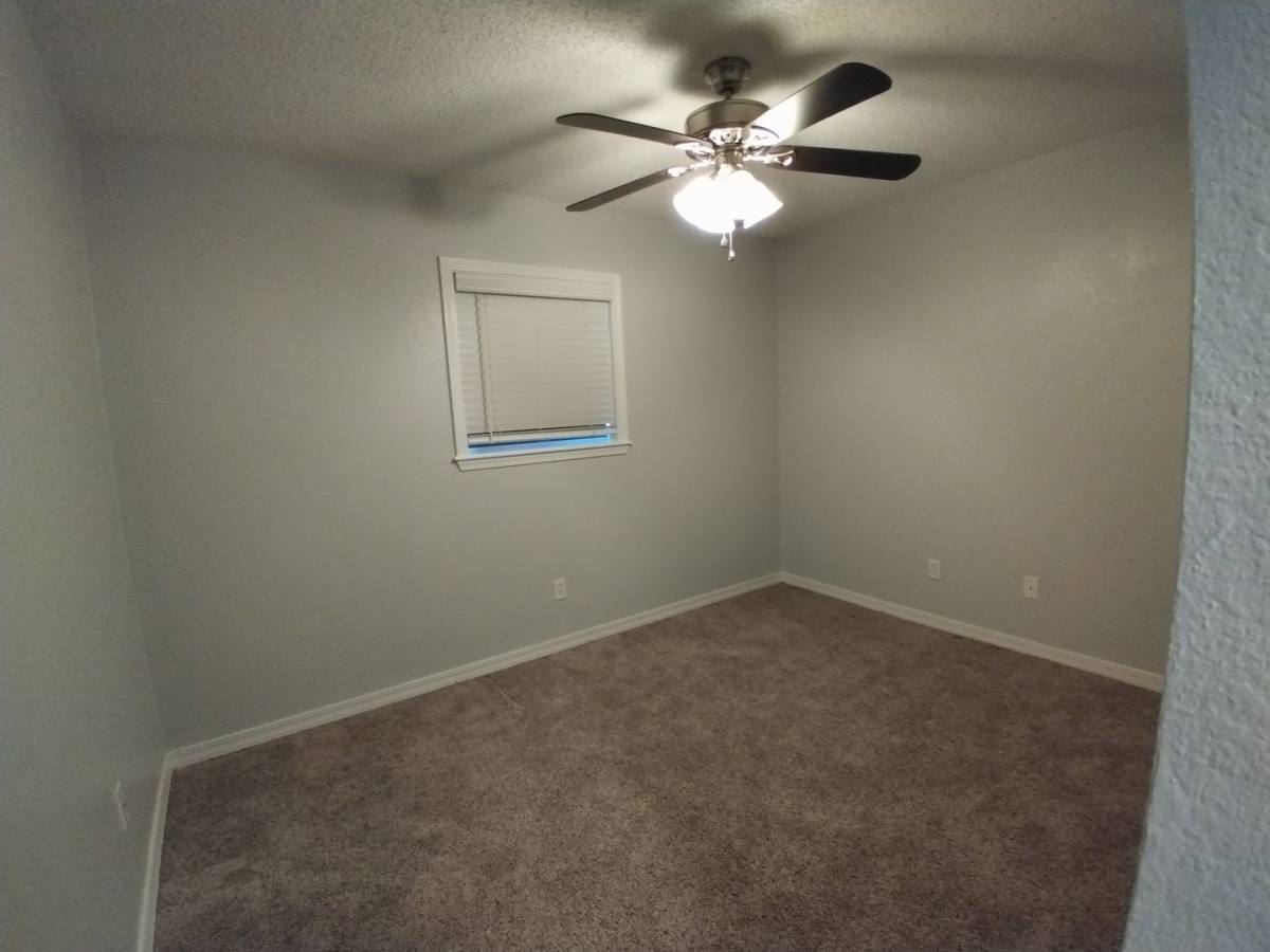 House for rent at 1670 Glendale Rd, Deridder, LA 70634