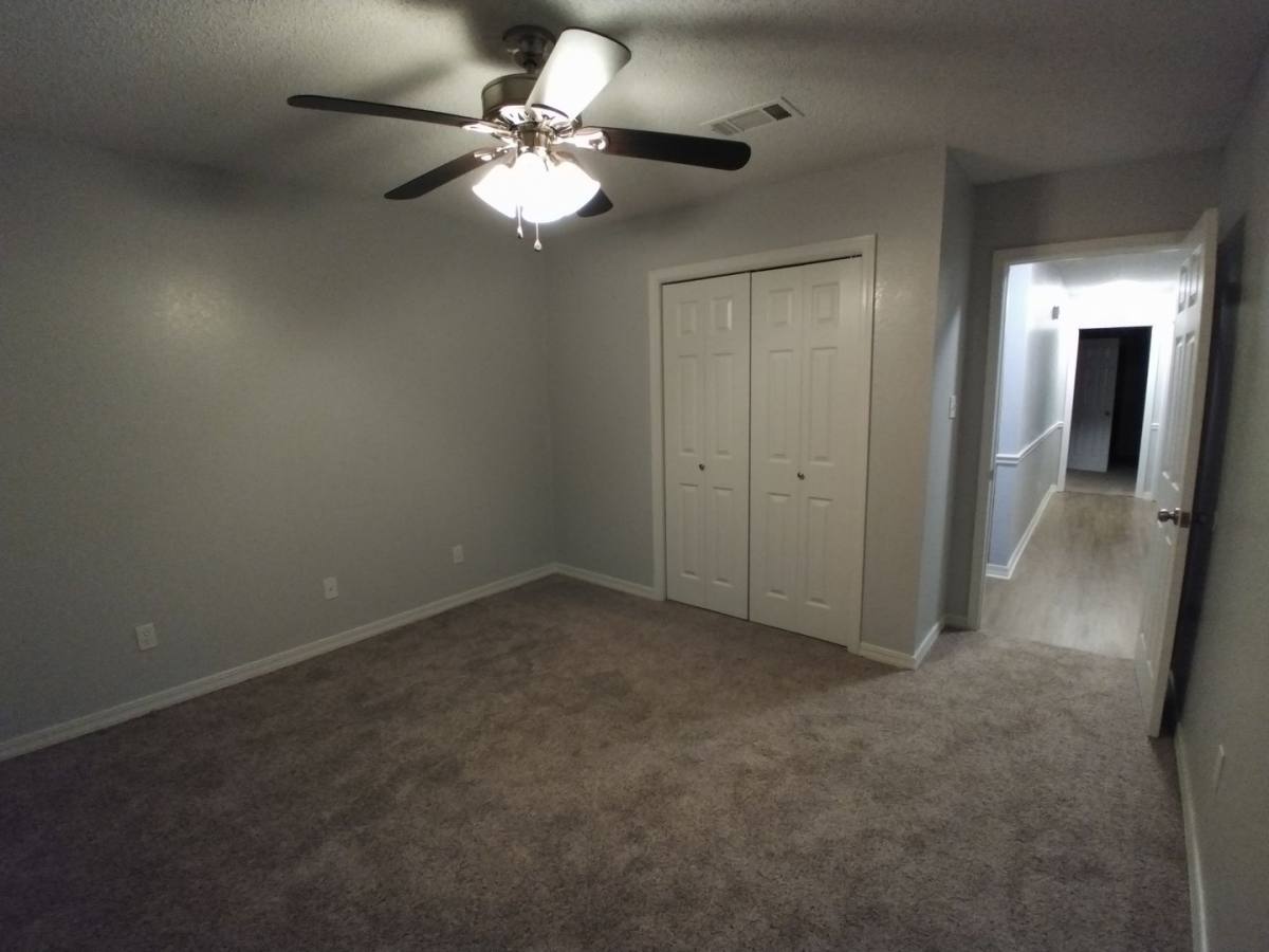 House for rent at 1670 Glendale Rd, Deridder, LA 70634