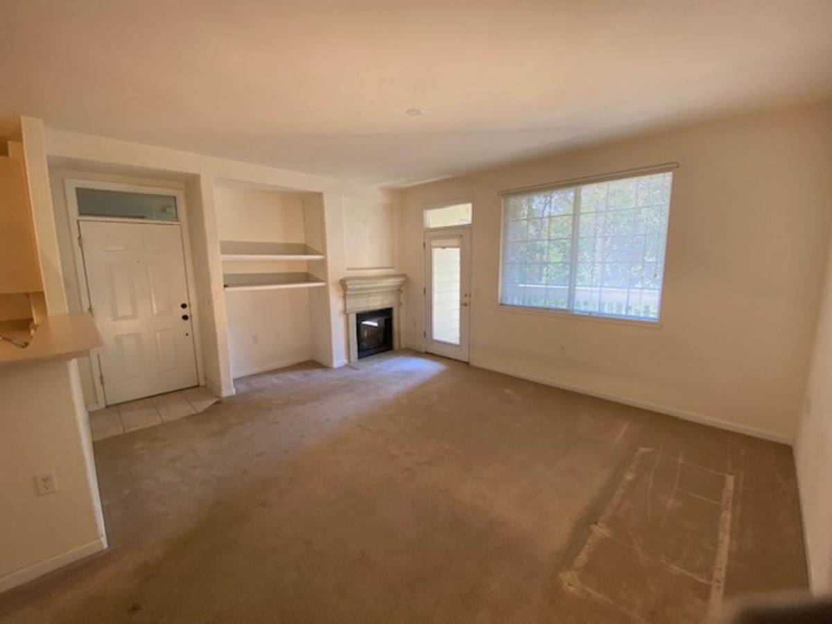 Apartment for rent at 10351 W Girton Dr, Denver, CO 80227