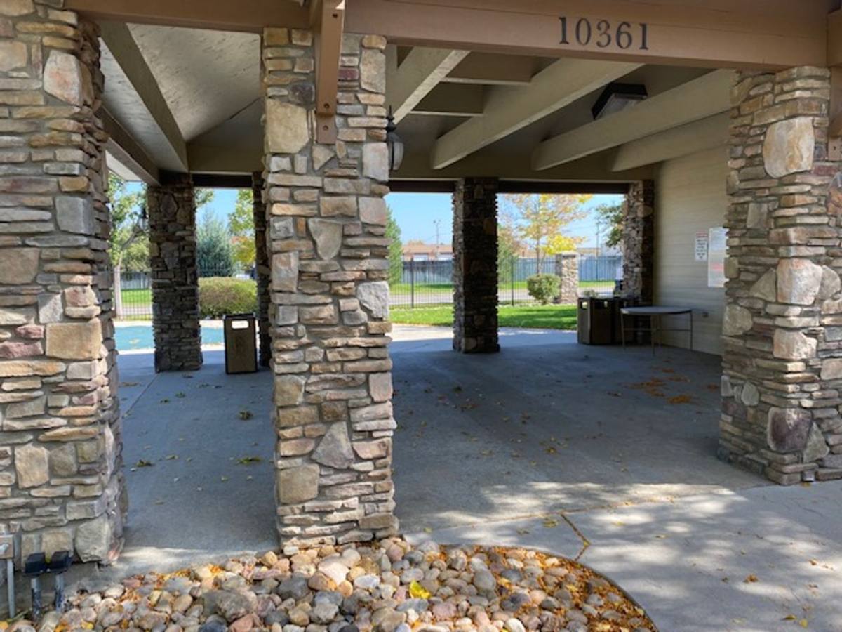 Apartment for rent at 10351 W Girton Dr, Denver, CO 80227