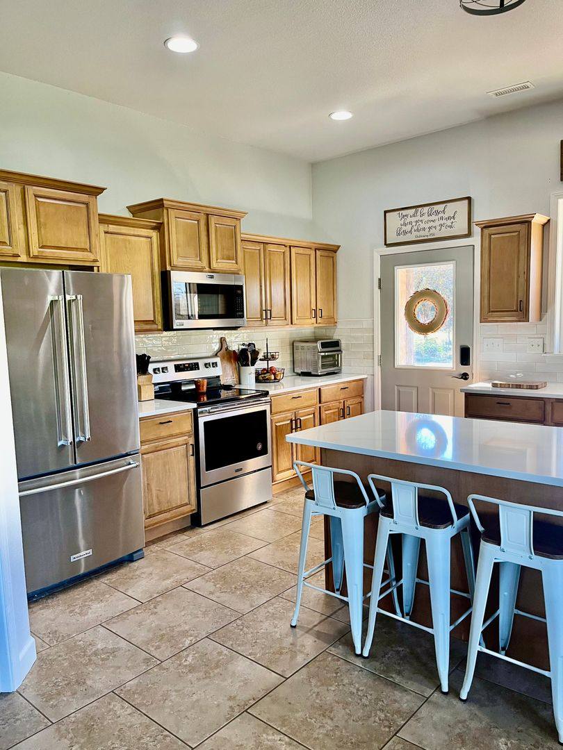 House for rent at 60 Beacon Rd, Eldon, MO 65026
