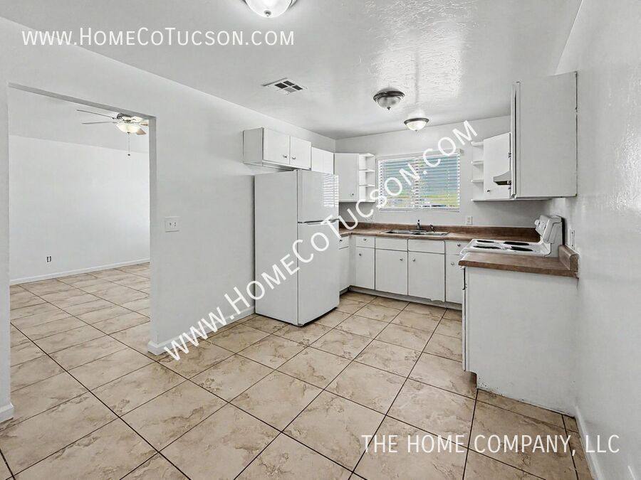 Apartment for rent at 149 W Lester St, Tucson, AZ 85705