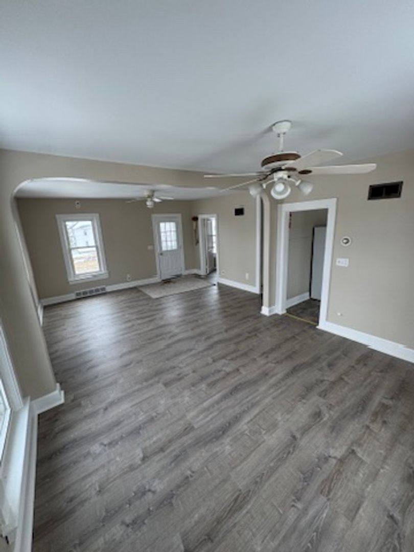 Apartment for rent at 102 2nd Ave, NW, Tripoli, IA 50676