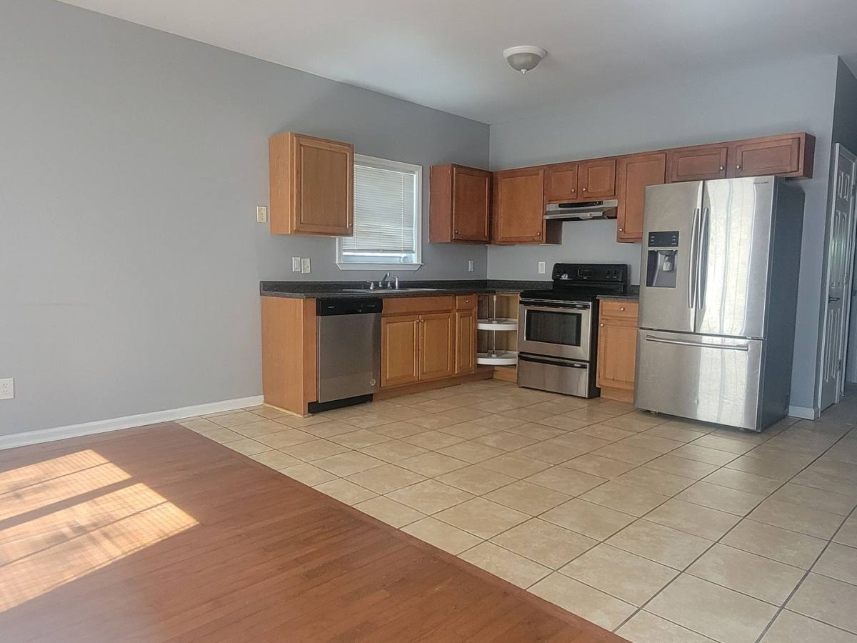 Apartment for rent at 2457 Main St NW, Atlanta, GA 30318