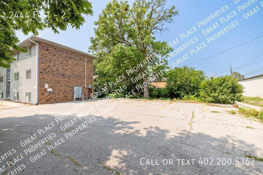 Apartment for rent at 2444 E St #2, Lincoln, NE 68510