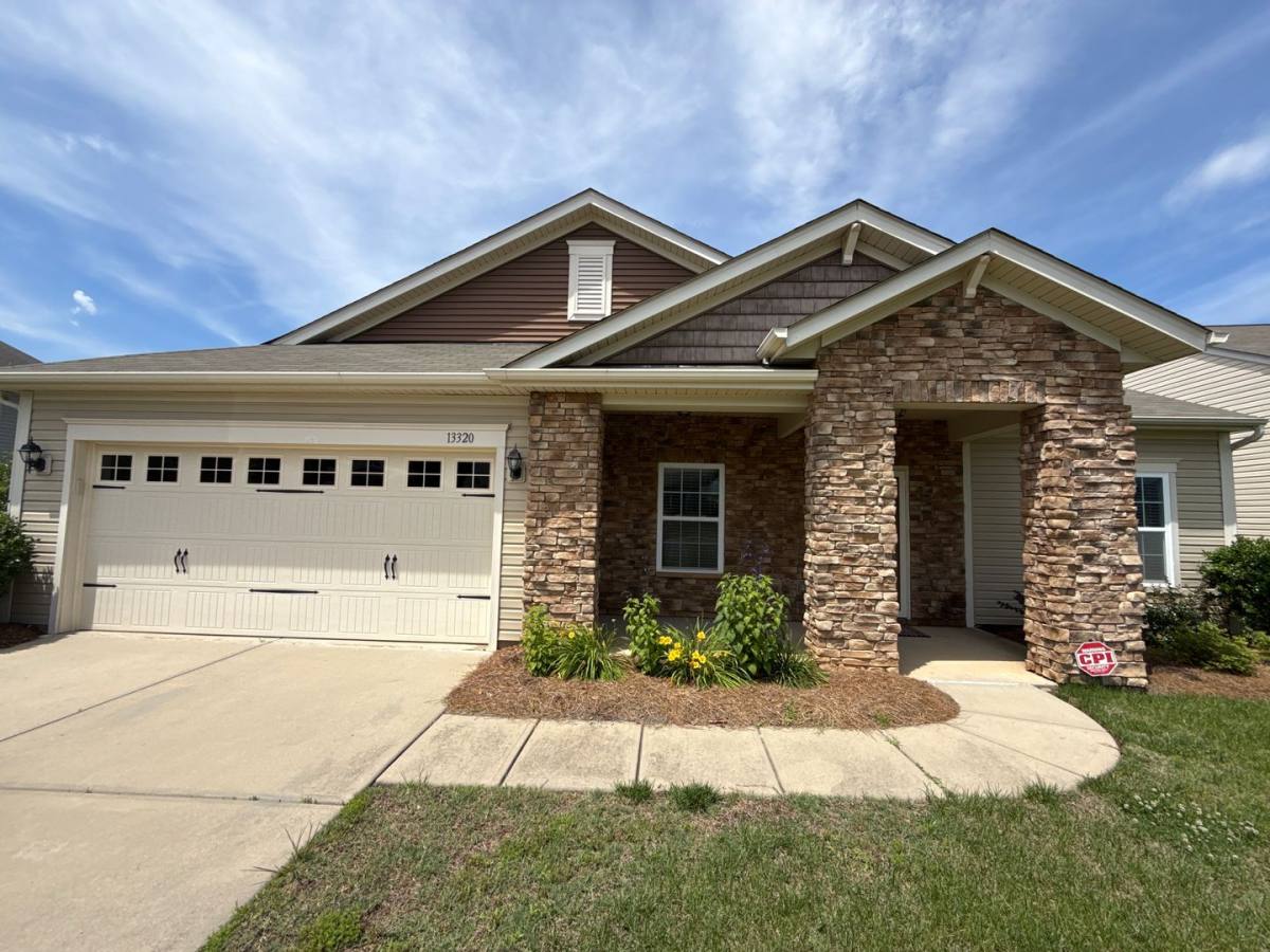 House for rent at 13320 Hunting Birds Lane, Charlotte, NC 28278