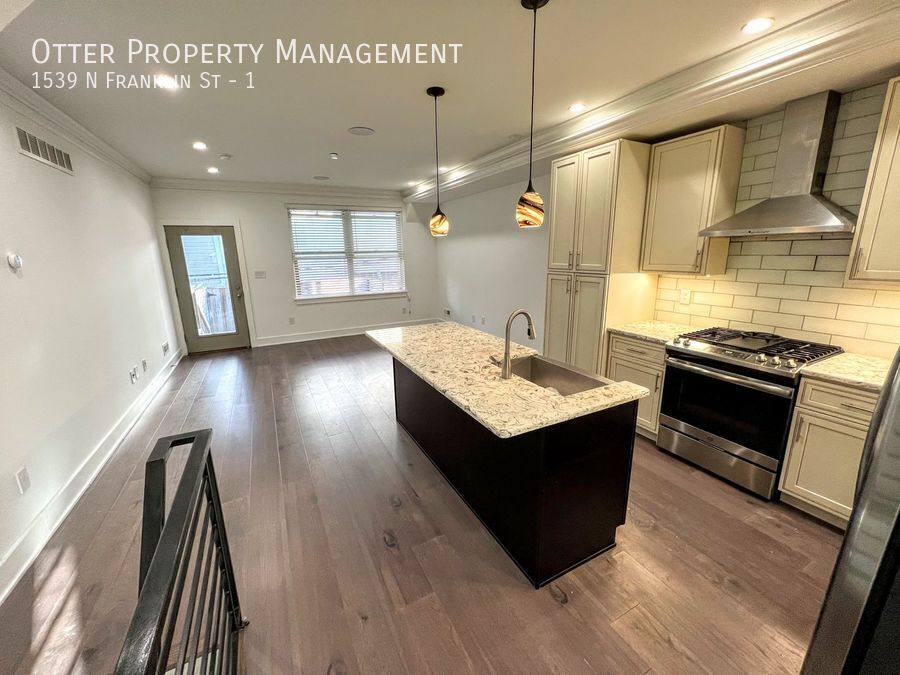 Apartment for rent at 1539 N Franklin St #1, Philadelphia, PA 19122