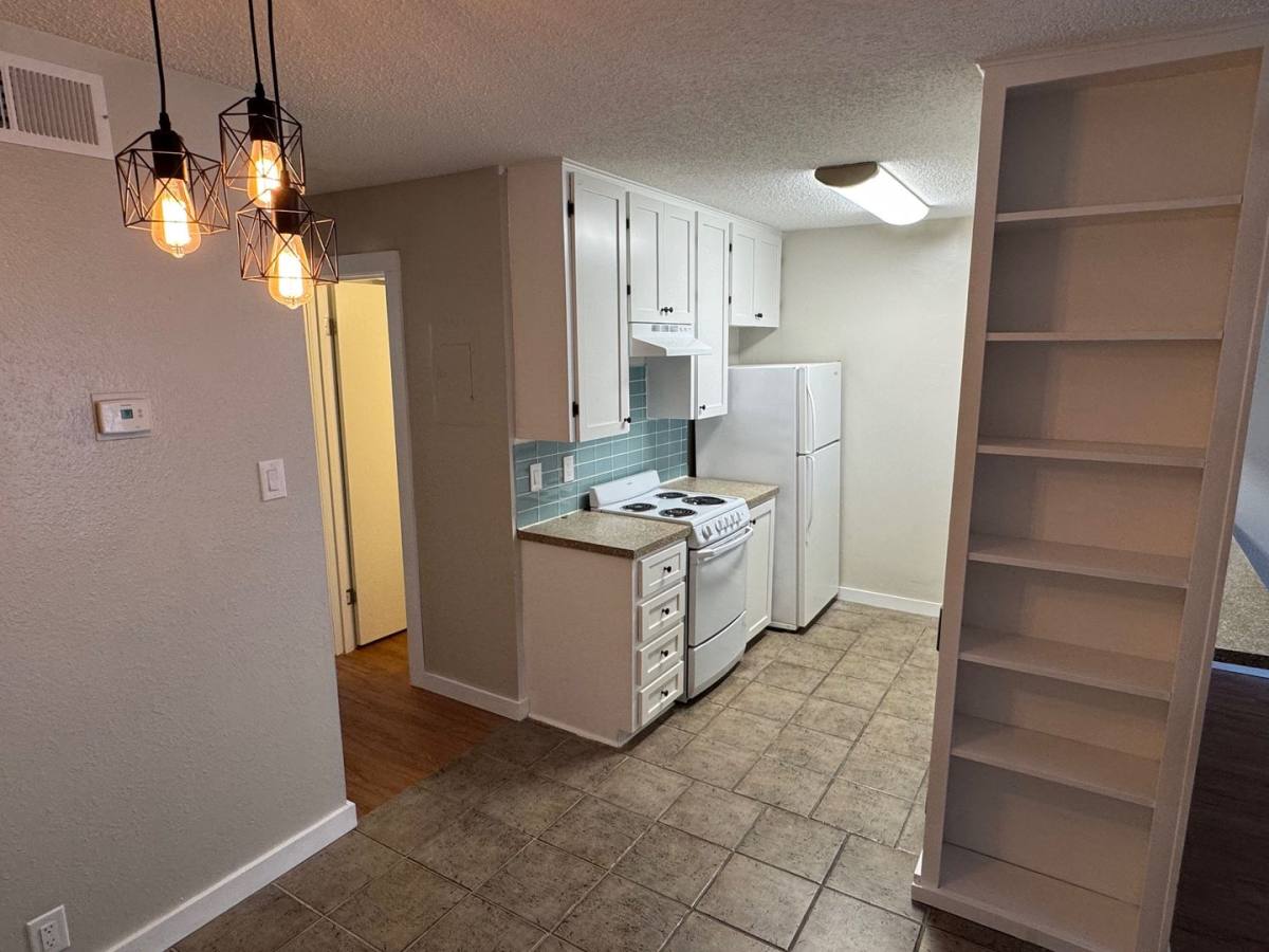 Apartment for rent at 2408 Longview St, Austin, TX 78705